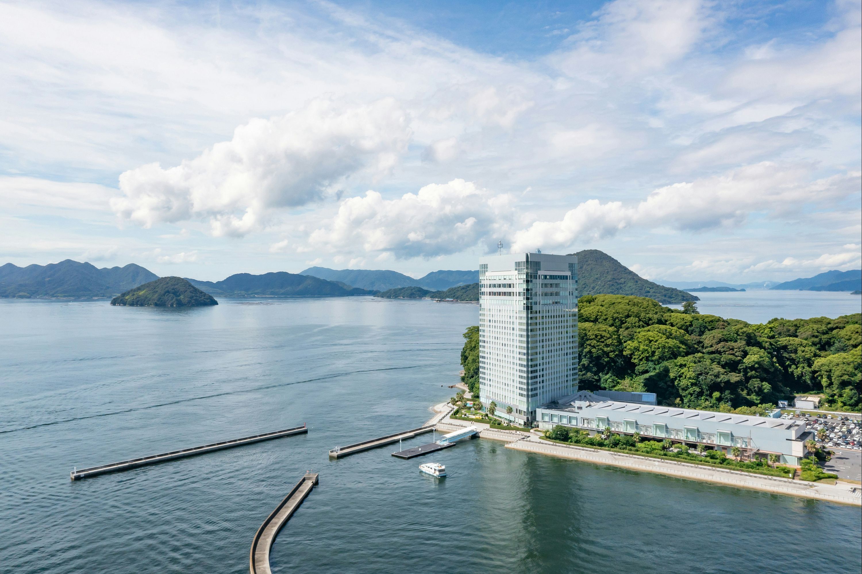 広島市, グランドプリンスホテル広島 | ホテルズコンバインド