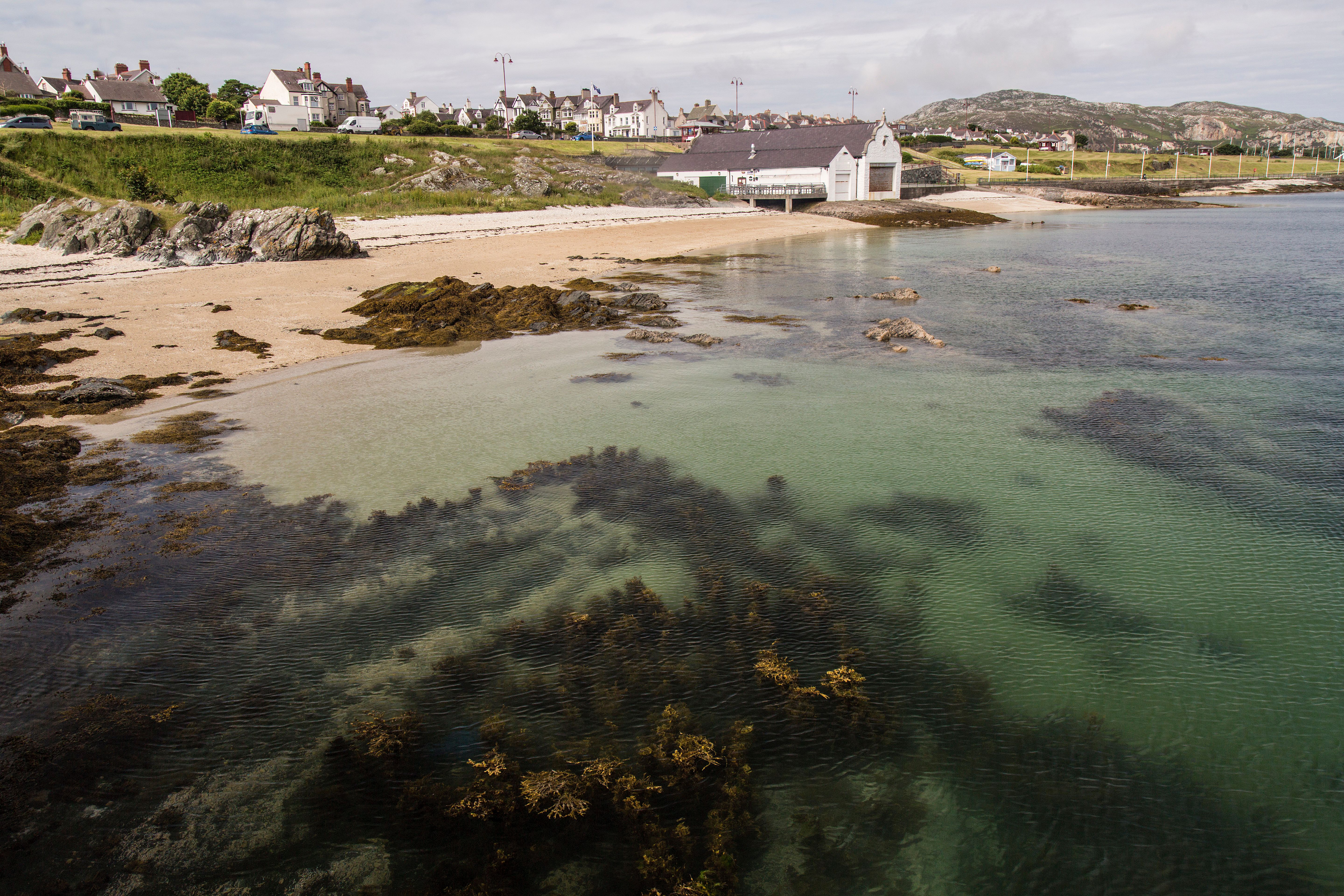 ホーリーヘッドのレンタカー ホテルズコンバインドでレンタカーを検索