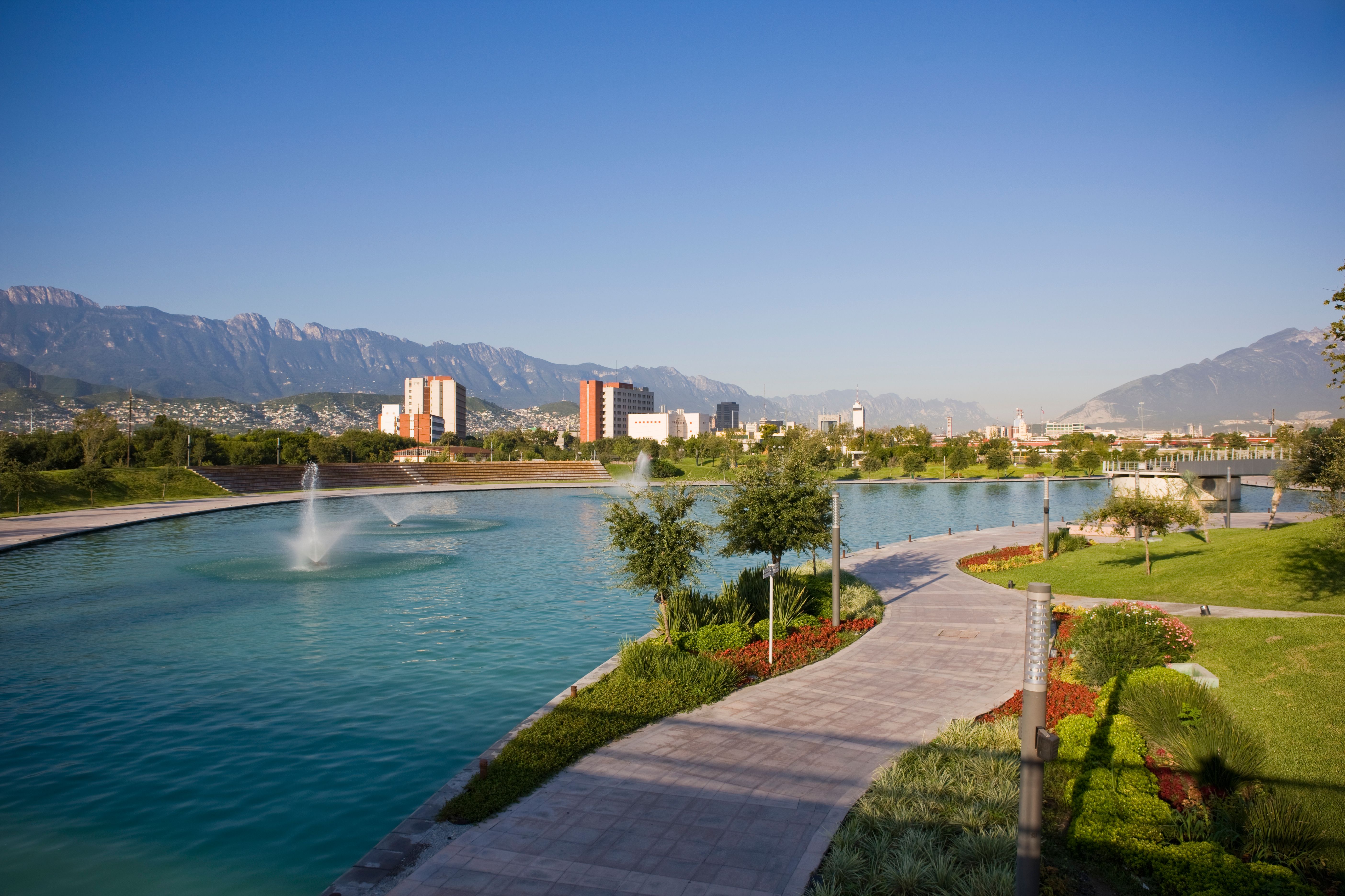 モンテレイのホテル メキシコのモンテレイにある444軒の格安ホテルのお得な宿泊プラン