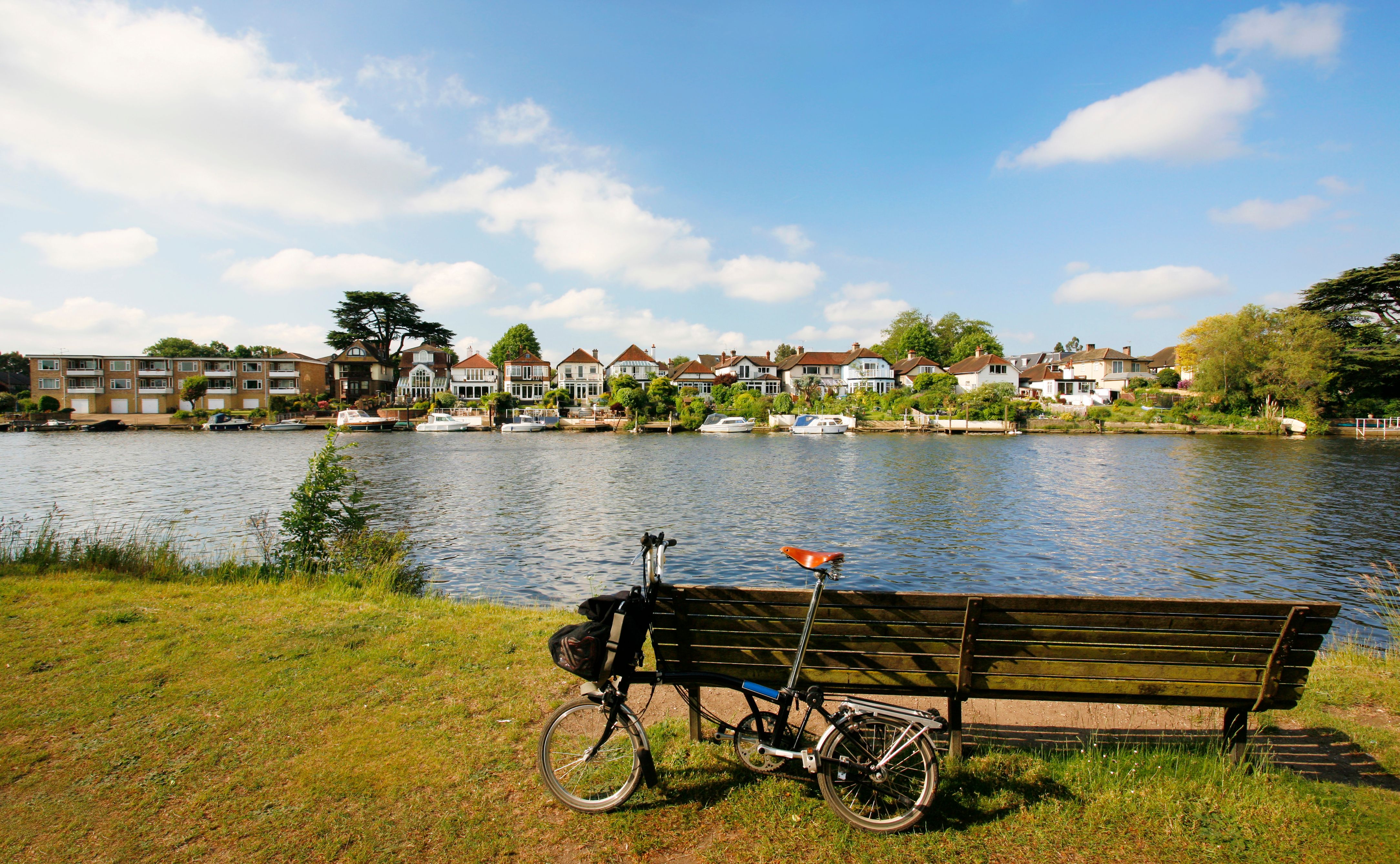 キングストン アポン テムズのホテル イングランドのキングストン アポン テムズにある53軒の格安ホテルのお得な宿泊プラン