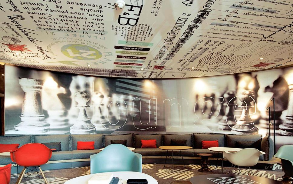 ラウンジ 写真