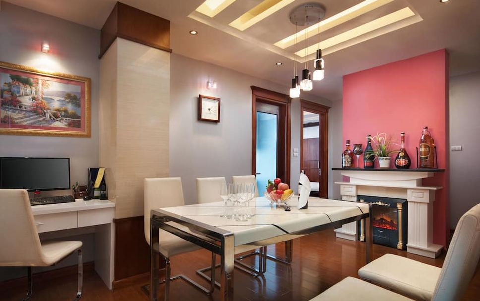 ダイニングルーム 写真