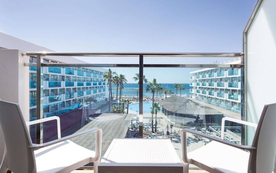 バルコニー 写真