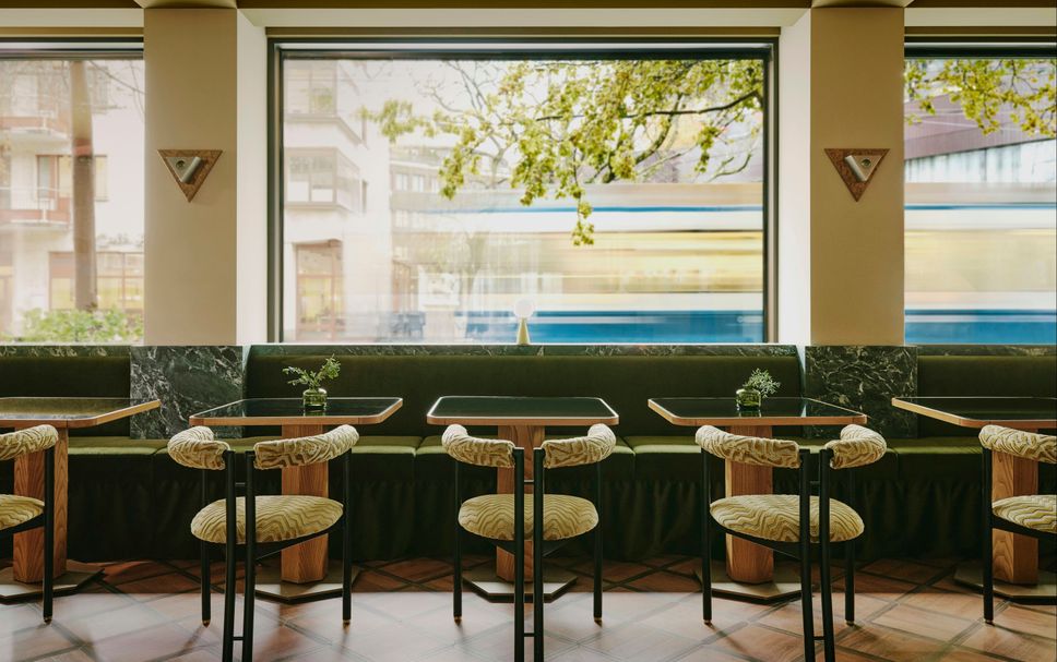 レストラン 写真