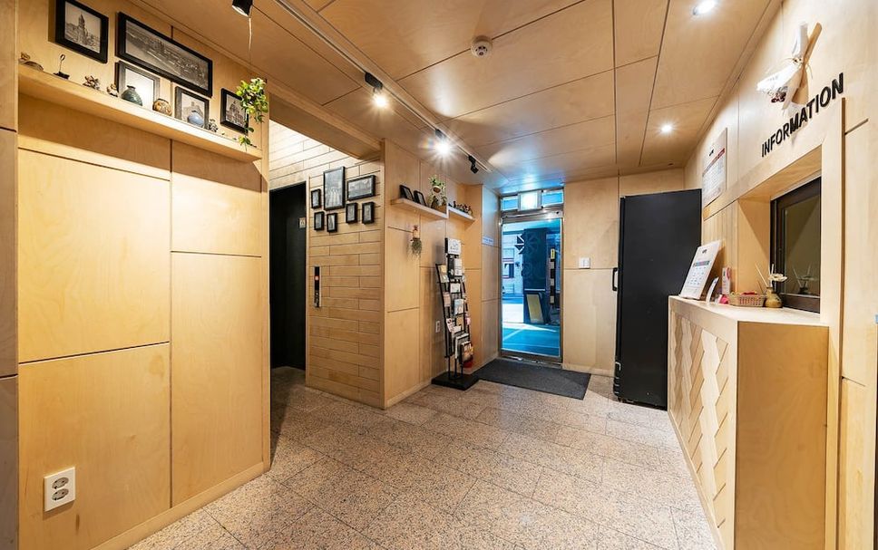 フロントデスク 写真