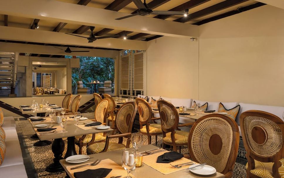 レストラン 写真