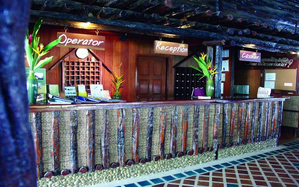 フロントデスク 写真