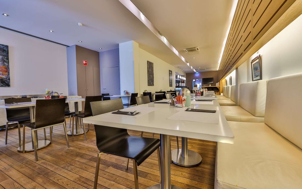 レストラン 写真