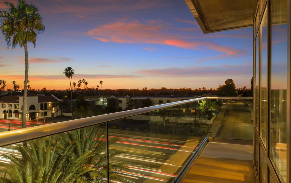 バルコニー 写真