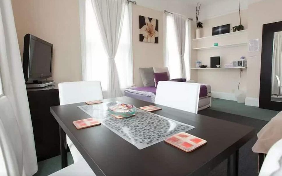 ダイニングルーム 写真