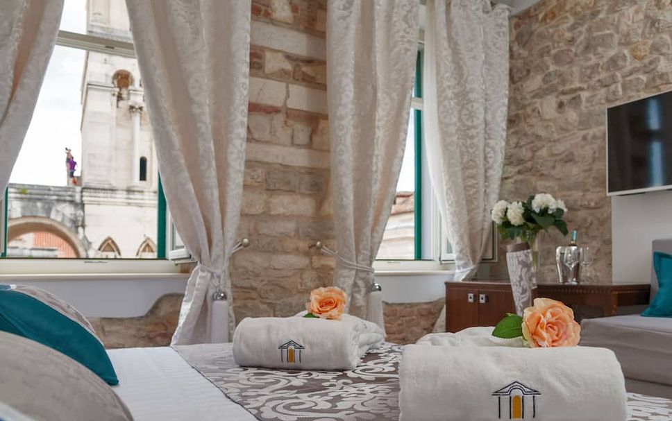 ダイニングルーム 写真