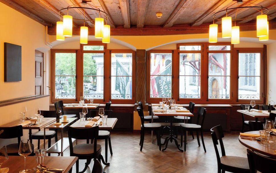 レストラン 写真