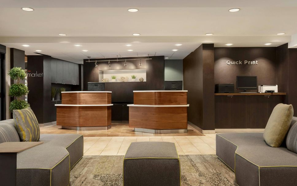 フロントデスク 写真