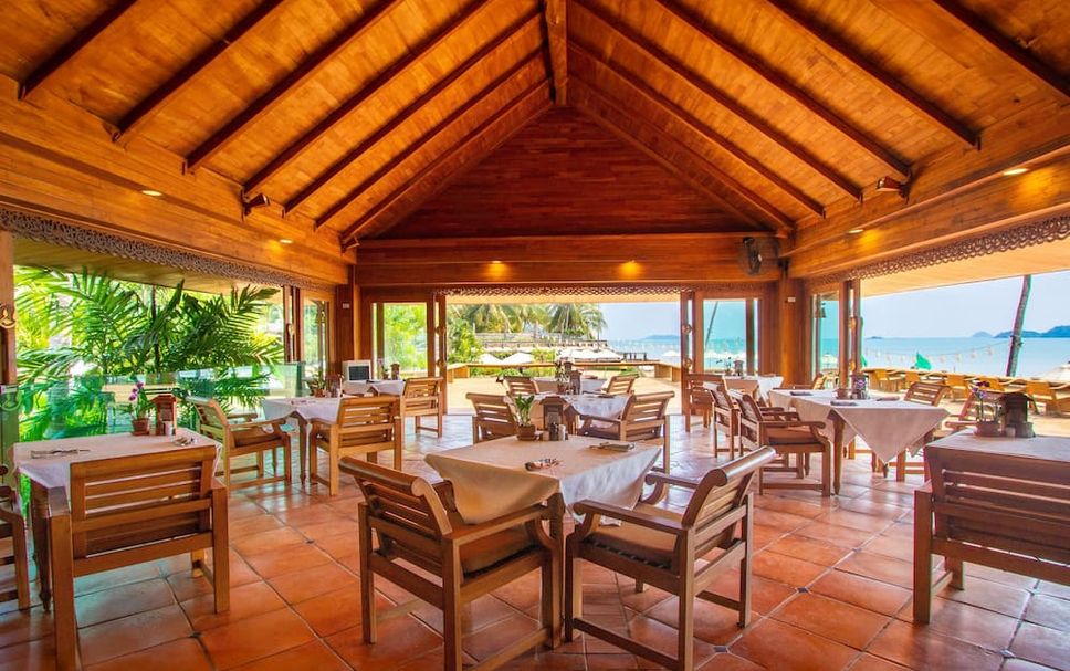 レストラン 写真