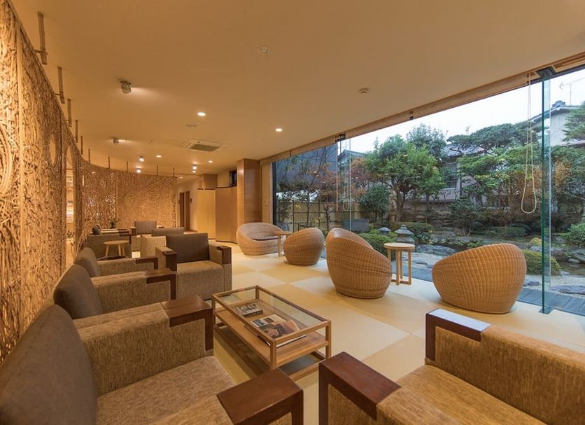 ラウンジ 写真