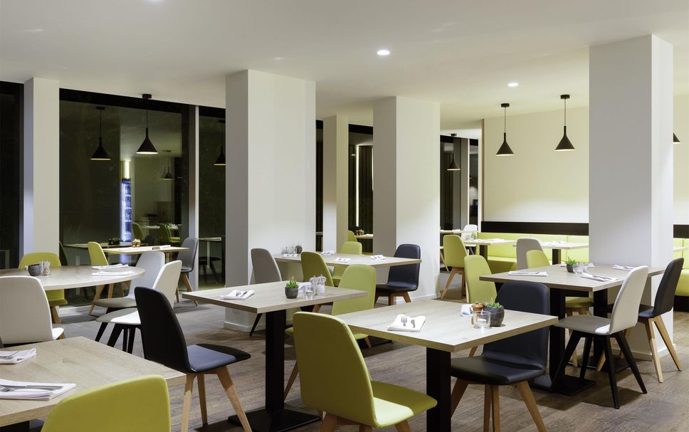 レストラン 写真