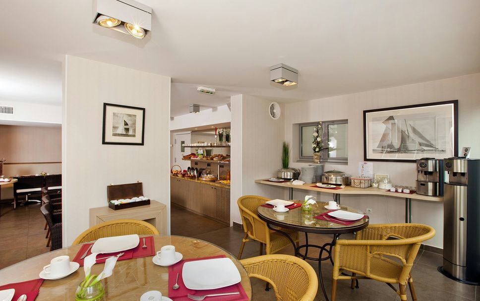 レストラン 写真