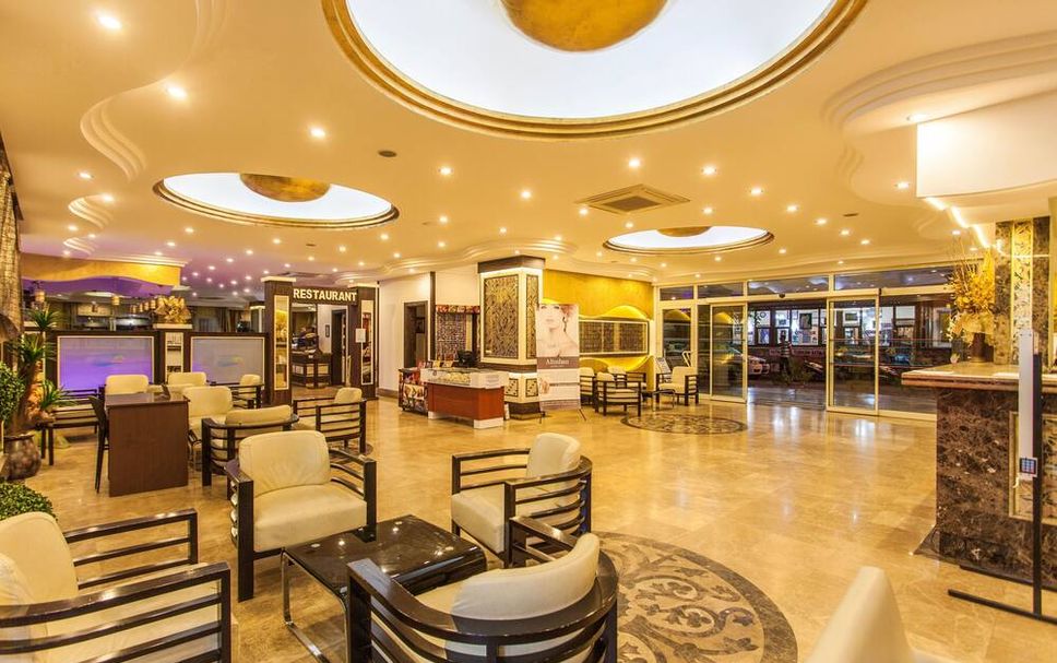 ロビー 写真
