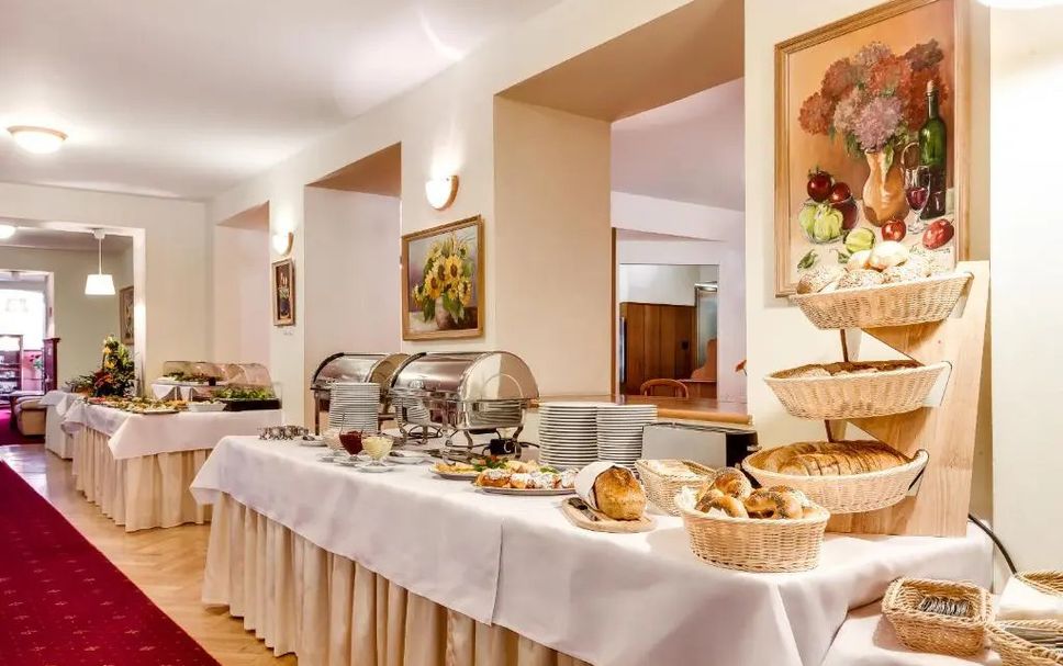 ビュッフェ 写真