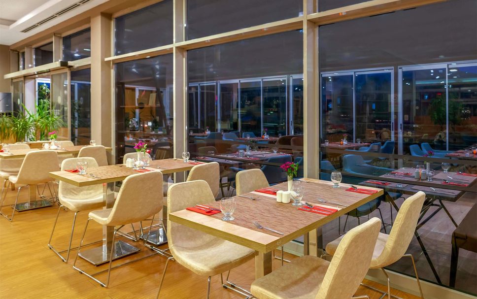 レストラン 写真