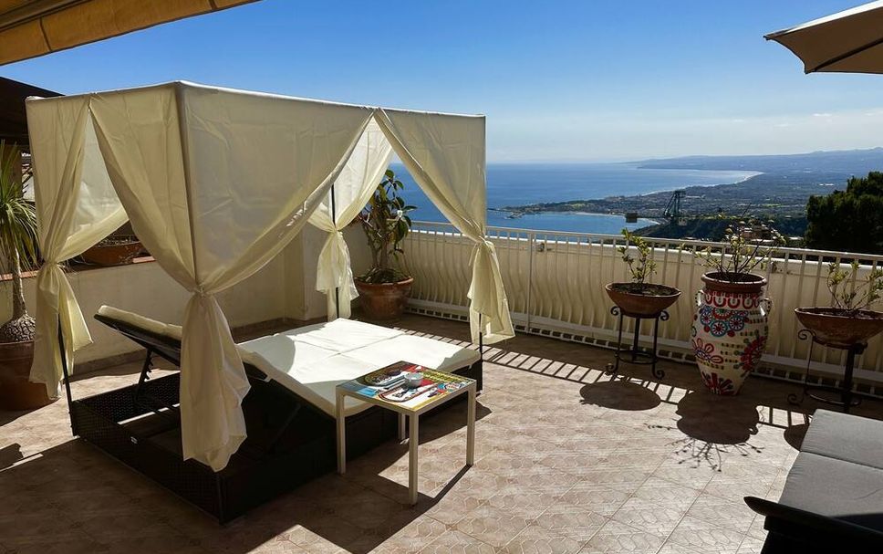 バルコニー 写真