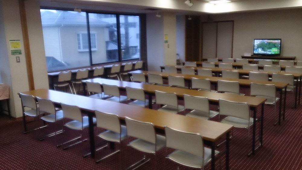 コンファレンスルーム