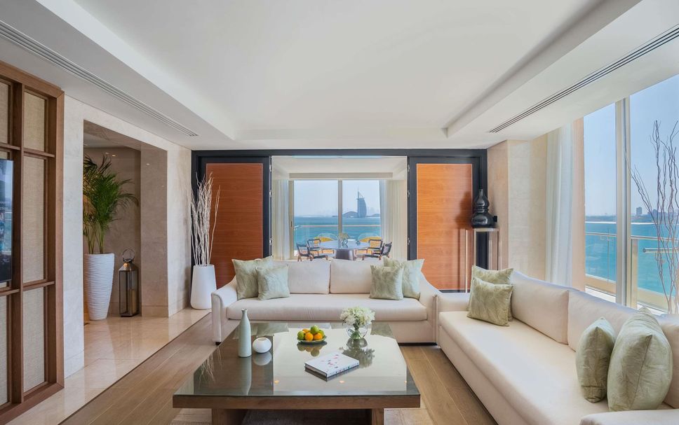 リビングルーム 写真