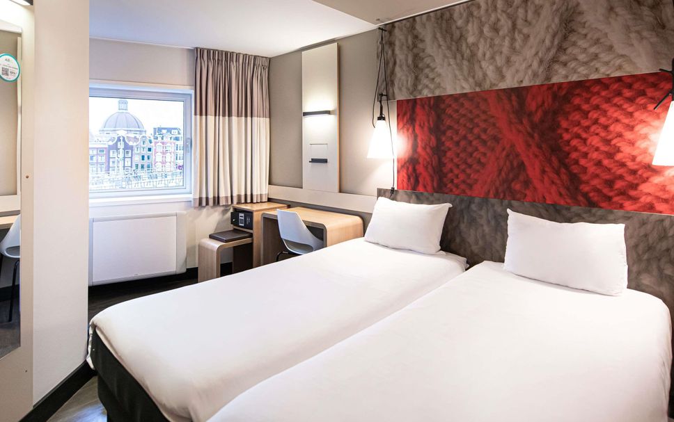 寝室 写真