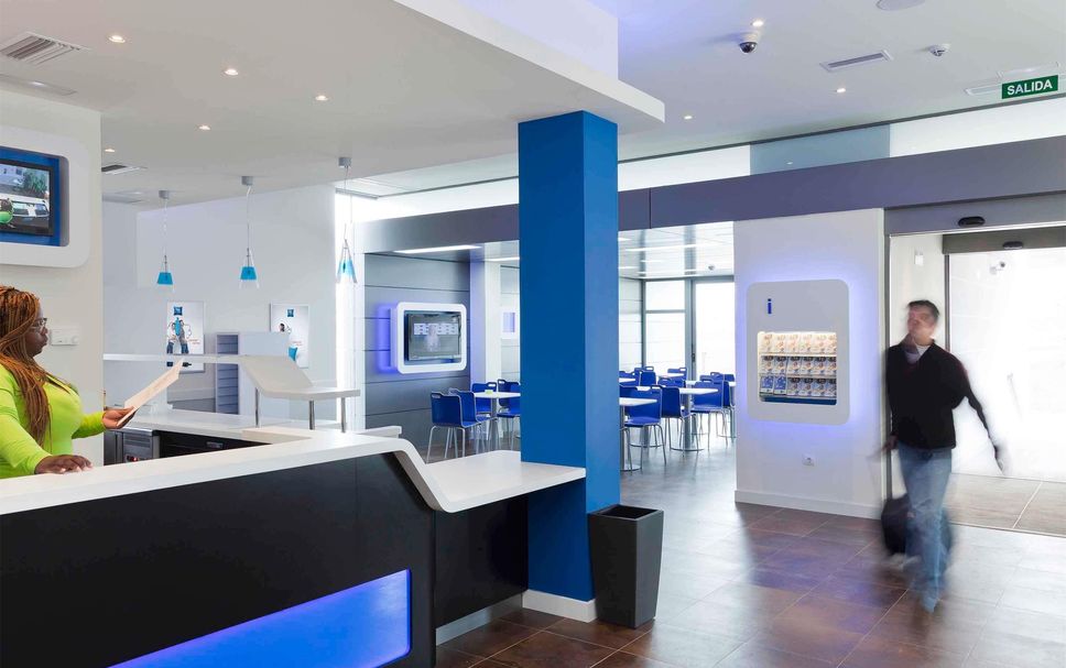 フロントデスク 写真