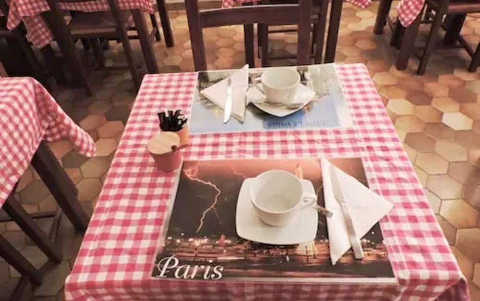 レストラン 写真