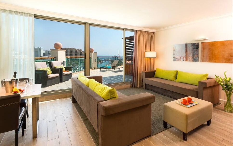 リビングルーム 写真