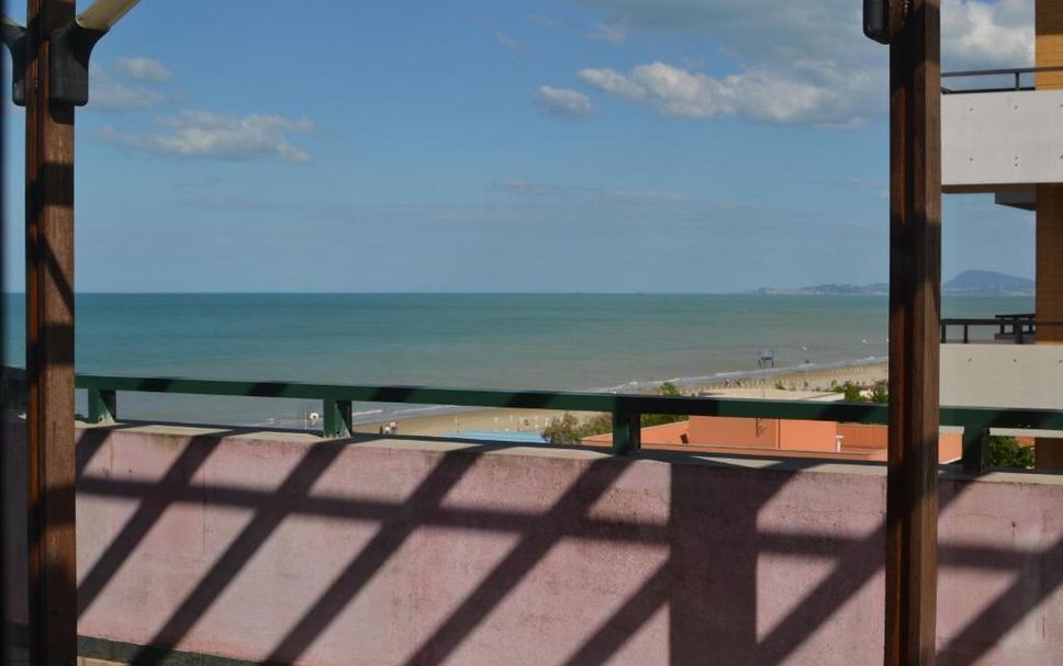 バルコニー 写真