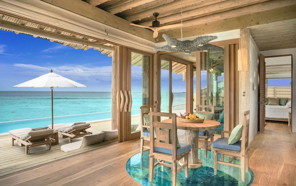 ダイニングルーム 写真