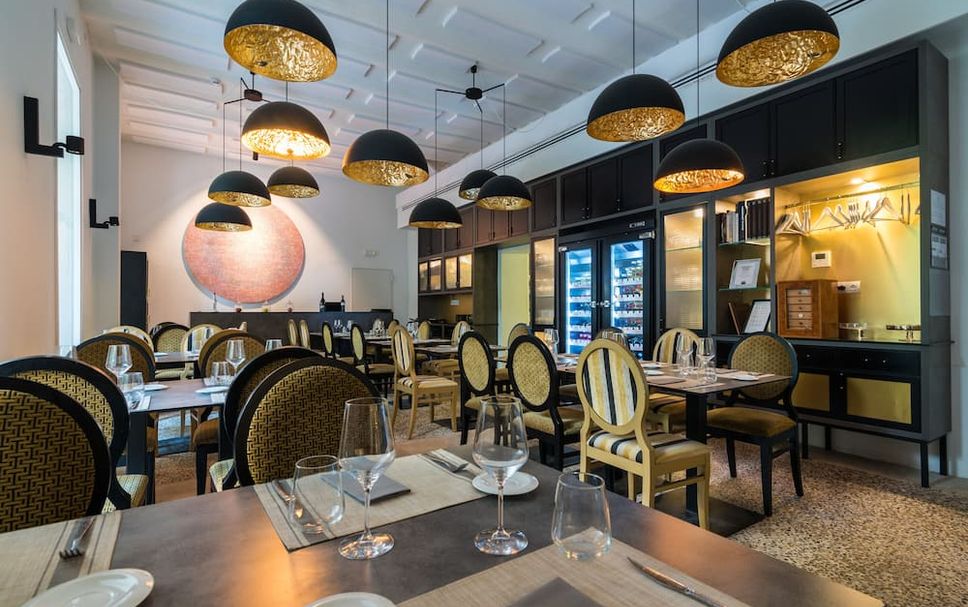 レストラン 写真