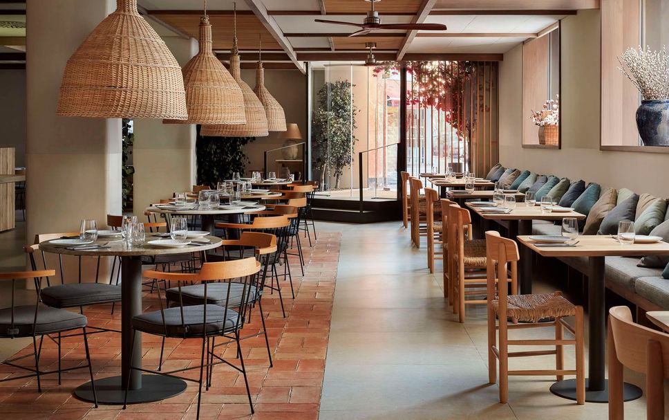 レストラン 写真