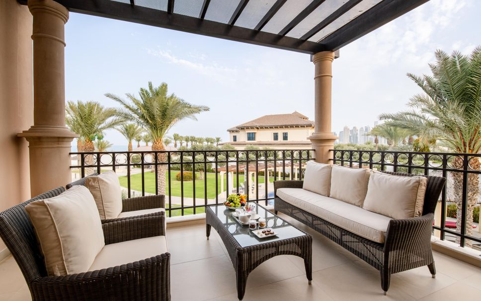 バルコニー 写真