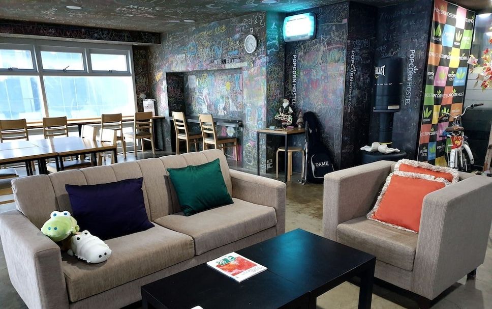 ラウンジ 写真