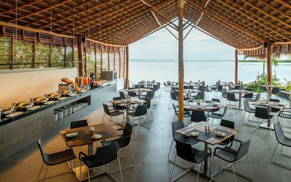 レストラン 写真