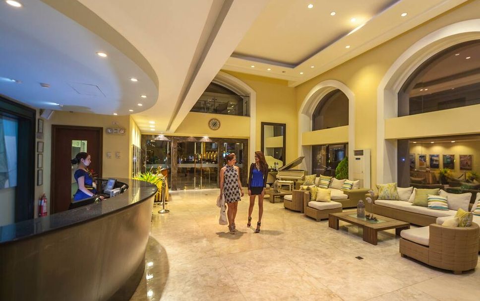 フロントデスク 写真