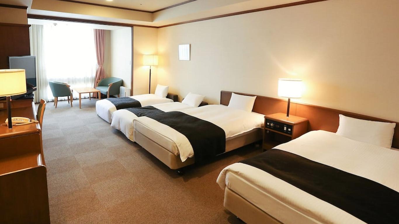 アパホテル〈札幌すすきの駅西〉