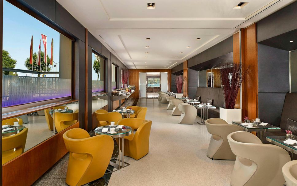 レストラン 写真