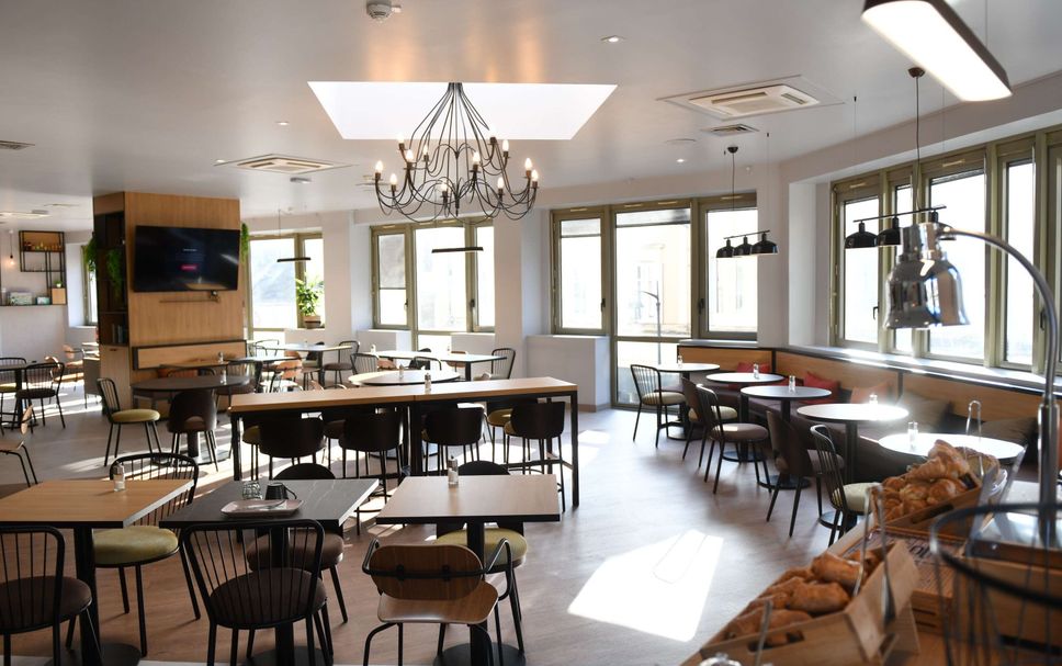 レストラン 写真