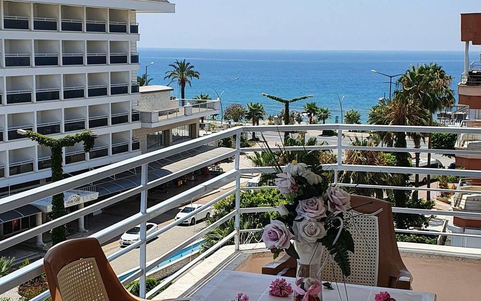 バルコニー 写真