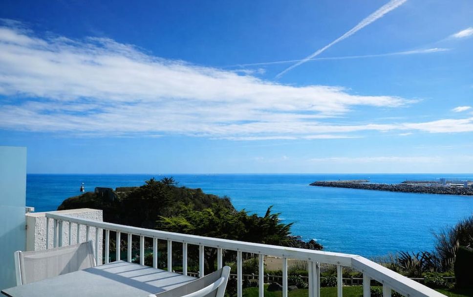 バルコニー 写真