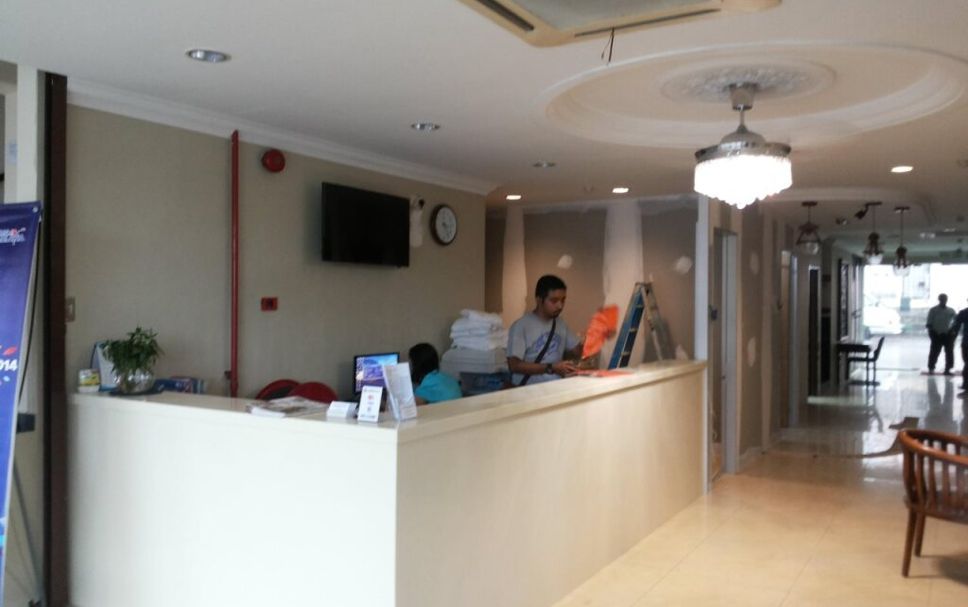 フロントデスク 写真