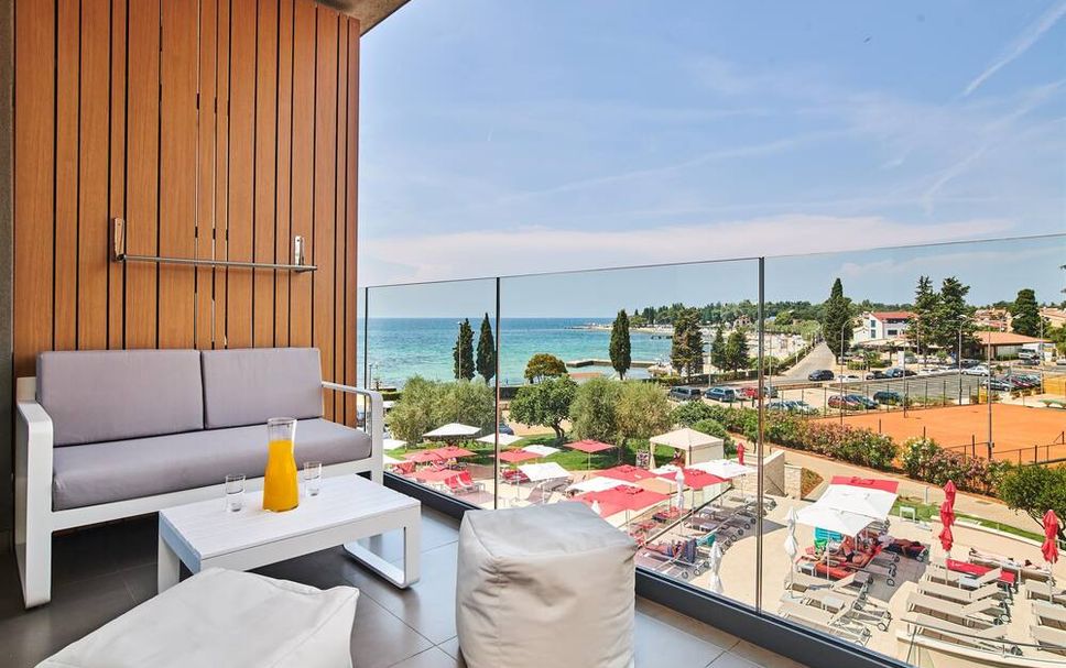 バルコニー 写真