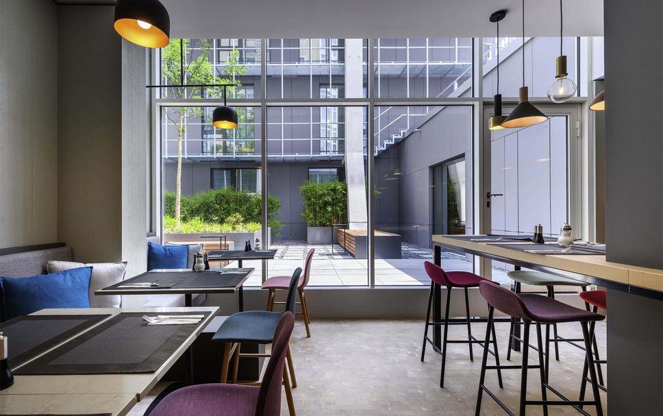 レストラン 写真