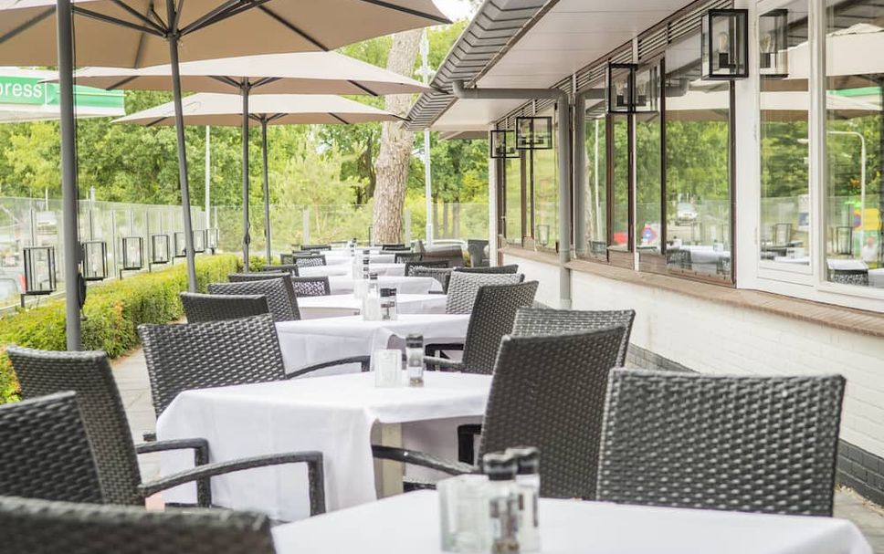 レストラン 写真