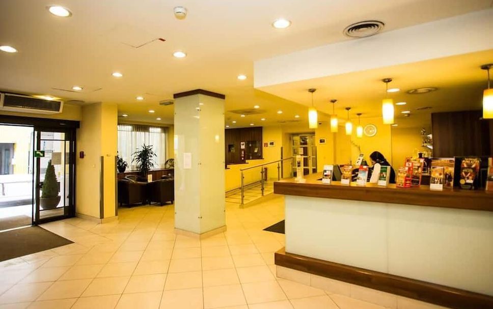 フロントデスク 写真