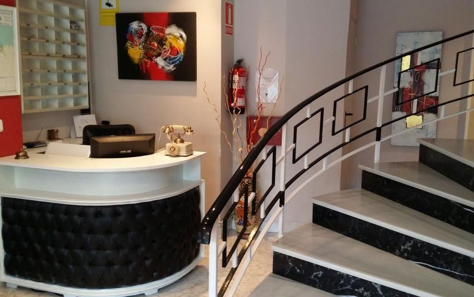 フロントデスク 写真